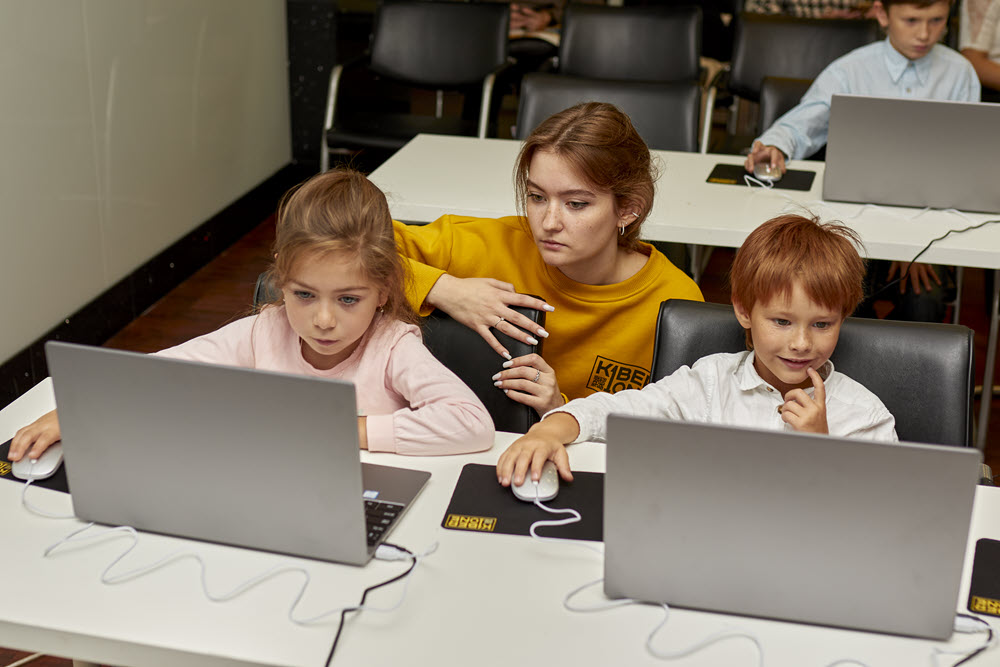 Поколение TikTok: как удержать внимание учеников в эпоху клипового мышления фото: Поколение TikTok: как удержать внимание учеников в эпоху клипового мышления