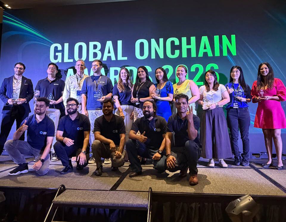 Триумф мониторинга BestChange на CryptoDaily и Global Onchain Awards фото: Триумф мониторинга BestChange на CryptoDaily и Global Onchain Awards