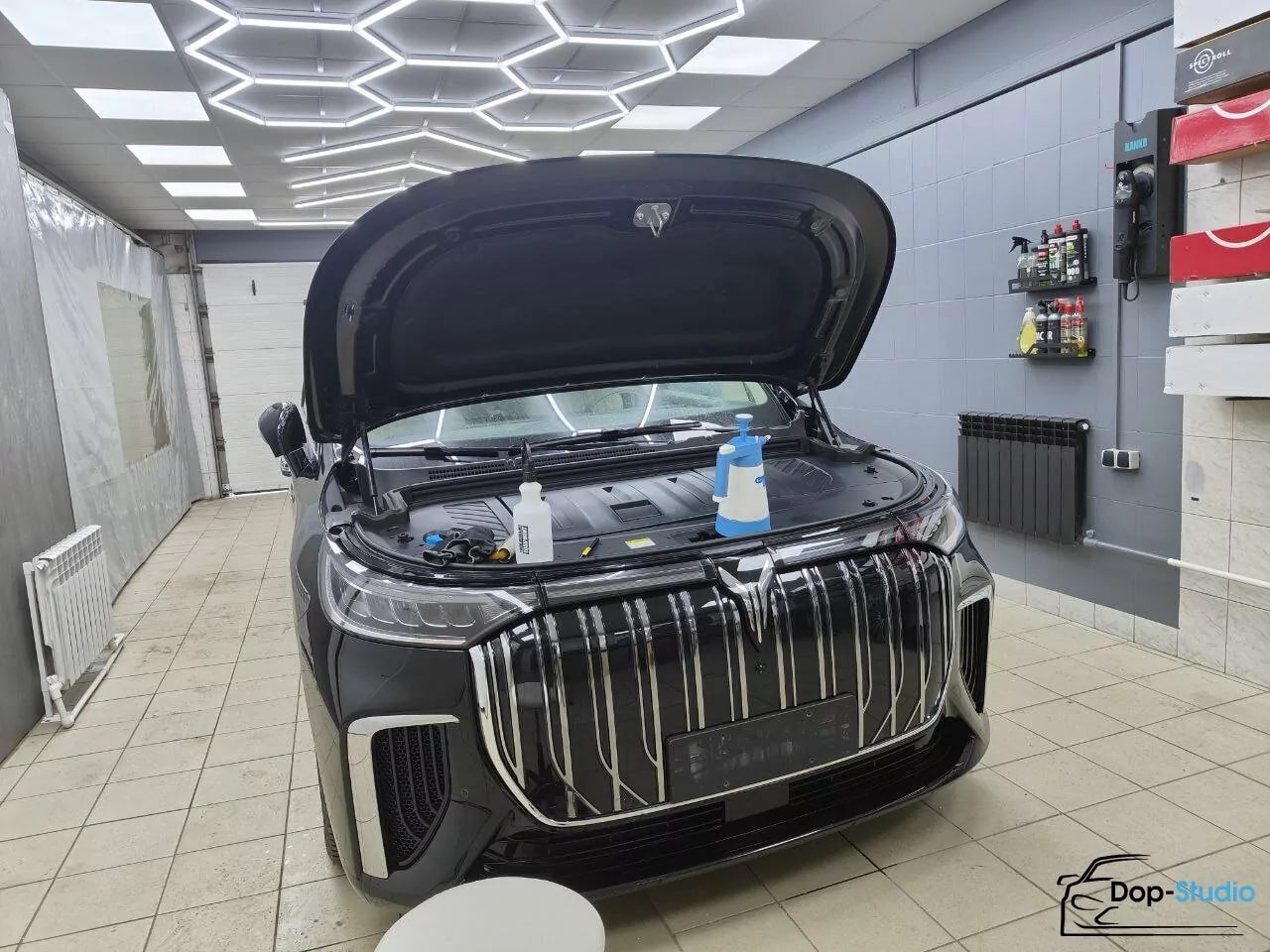 Оклейка автомобиля защитной пленкой в Москве: где? фото: Оклейка автомобиля защитной пленкой в Москве: где?