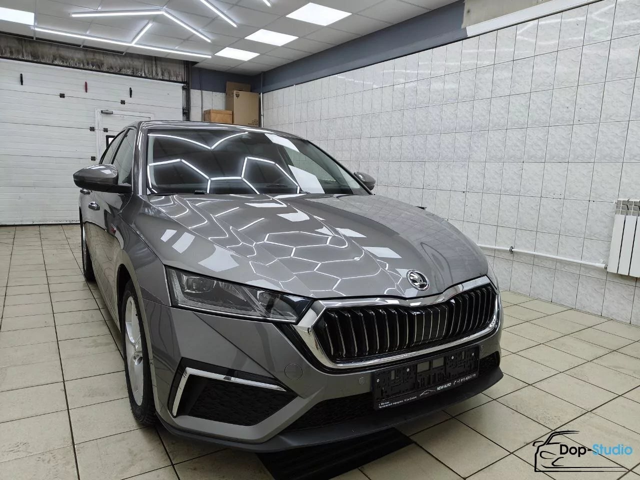 Оклейка авто антигравийной пленкой в СВАО фото: Оклейка авто антигравийной пленкой в СВАО