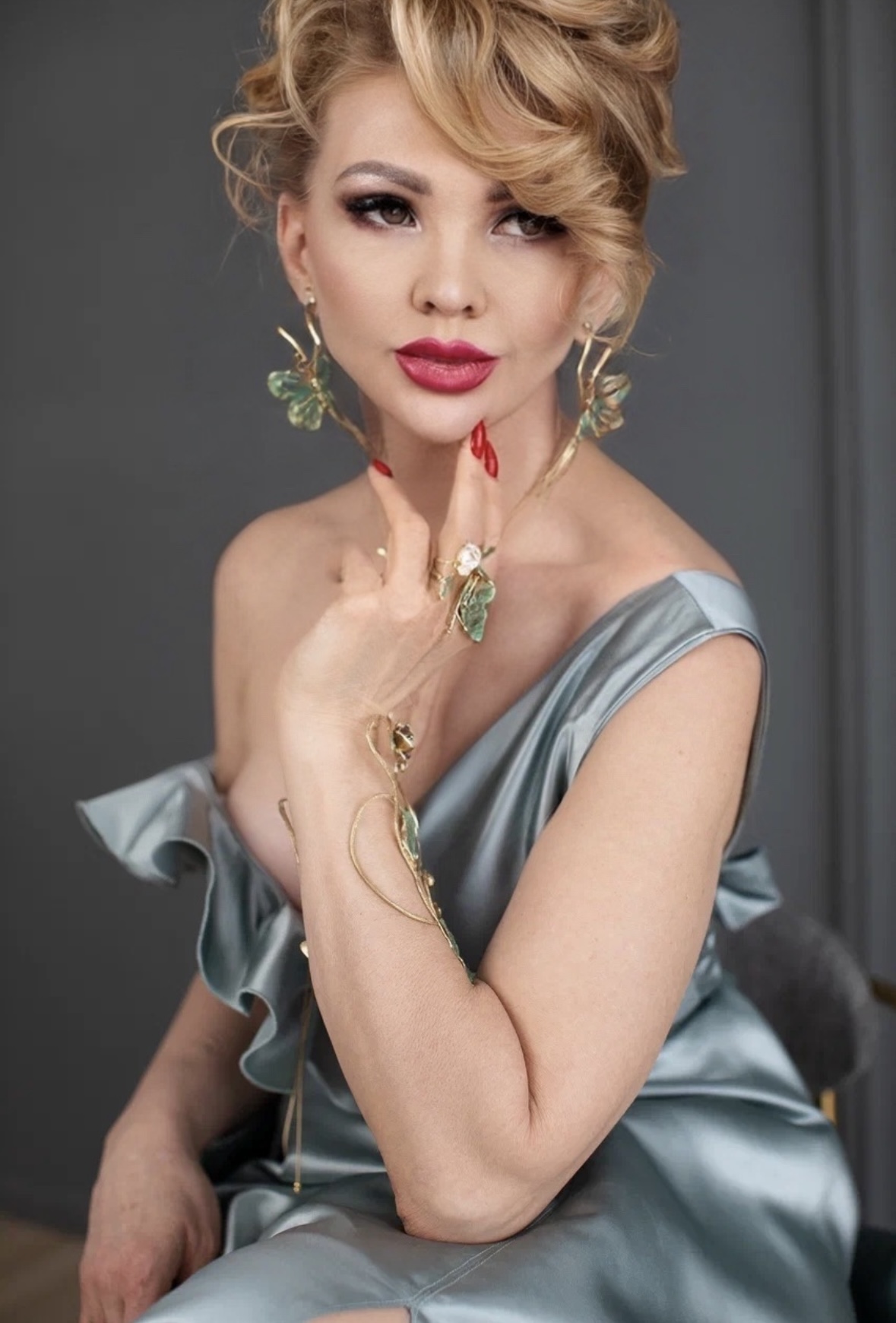 фото: Титул «Миссис Россия Классик 2025» заслуженно был присужден 57 летней Галине Забазновой из Волгограда