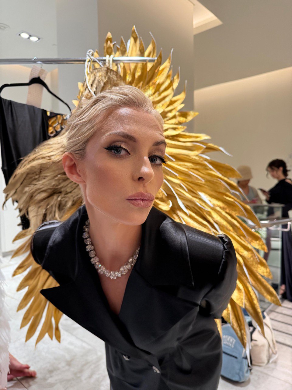 ALISIA FIORI: любовь и гармония в моде фото: ALISIA FIORI: любовь и гармония в моде