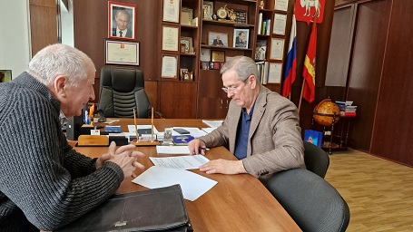 Уполномоченный по защите прав предпринимателей в Челябинской области обсудил экономическую повестку Верхнего Уфалея фото: Уполномоченный по защите прав предпринимателей в Челябинской области обсудил экономическую повестку Верхнего Уфалея