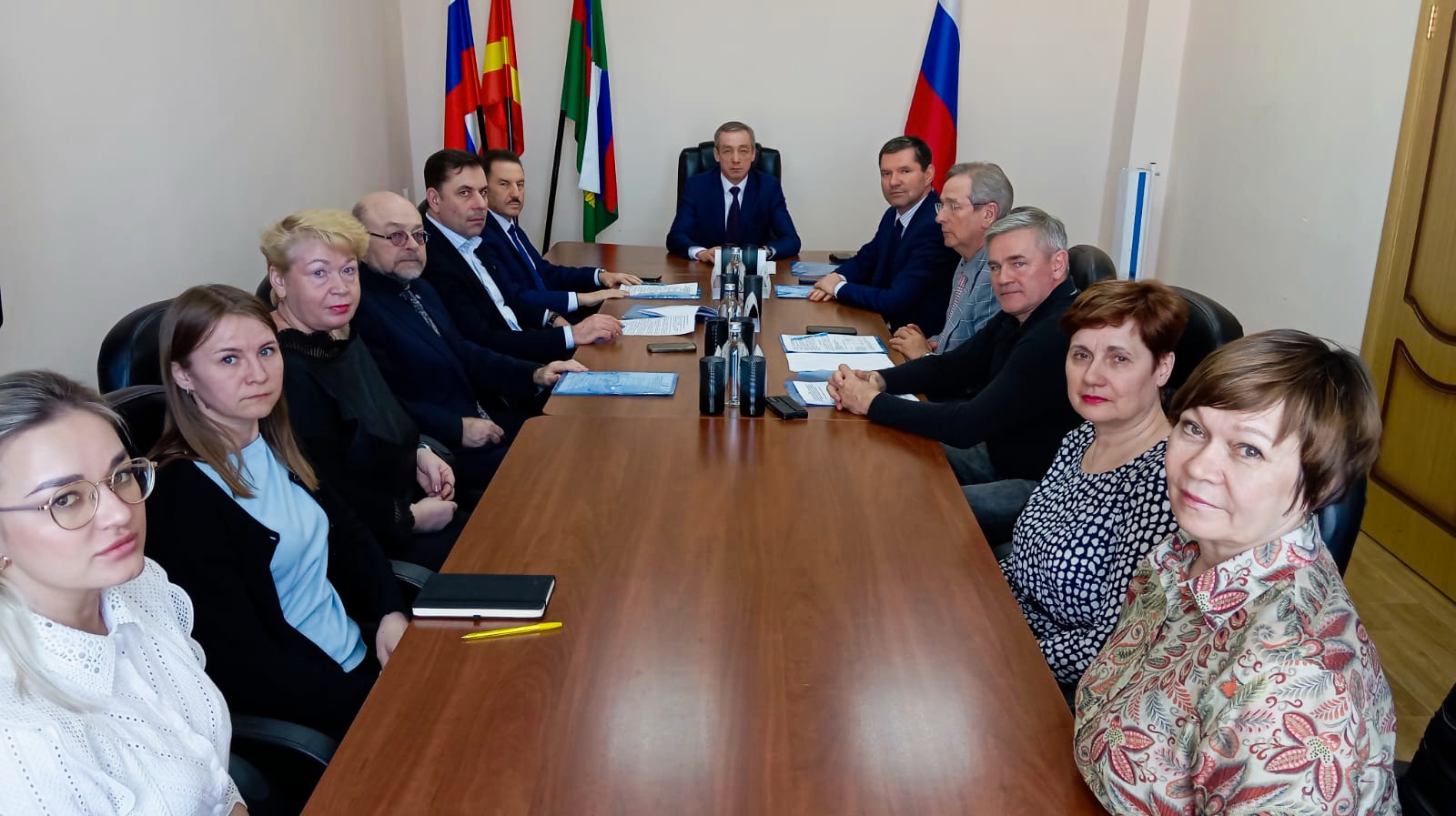 Уполномоченный по защите прав предпринимателей в Челябинской области встретился с руководителем МТУ Росимущества фото: Уполномоченный по защите прав предпринимателей в Челябинской области встретился с руководителем МТУ Росимущества