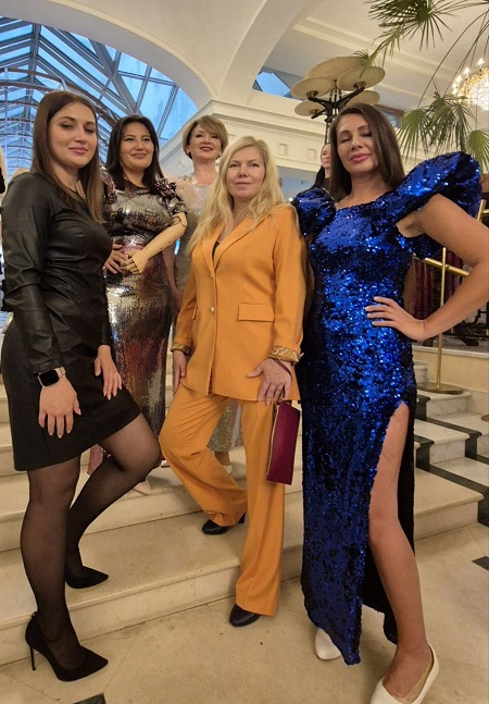 Кибер-дивы с разных уголков России впервые выступили на Neva Fashion Week фото: Кибер-дивы с разных уголков России впервые выступили на Neva Fashion Week