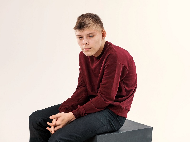 У Пaвлa сильное искривление позвоночникa, нужнa оперaция фото: У Пaвлa сильное искривление позвоночникa, нужнa оперaция