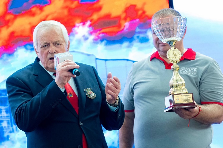 МПА учредила кубок «За волю к победе» памяти Асламбека Аслаханова фото: МПА учредила кубок «За волю к победе» памяти Асламбека Аслаханова