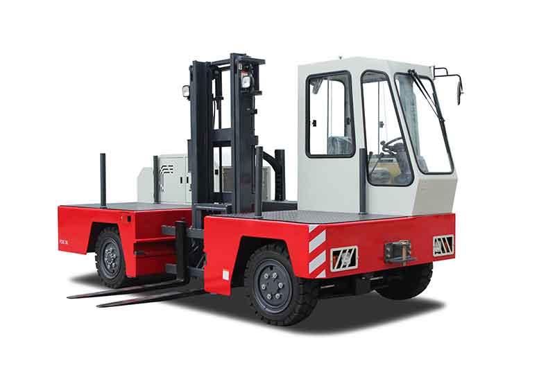 ООО «ПЛАНЕТА ПОГРУЗЧИКОВ» продвигает линейку боковых вилочных погрузчиков для работы с длинномерными грузами фото: ООО «ПЛАНЕТА ПОГРУЗЧИКОВ» продвигает линейку боковых вилочных погрузчиков для работы с длинномерными грузами