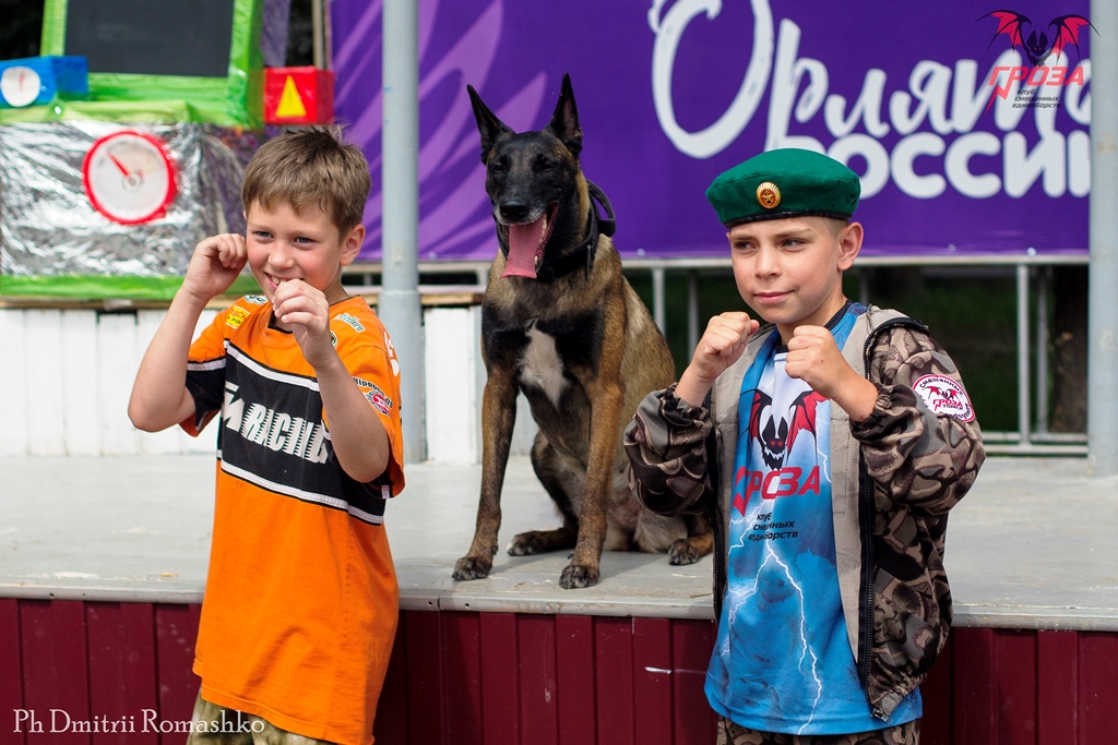 Томские юнгвардейцы встретились с кинологами Росгвардии фото: Томские юнгвардейцы встретились с кинологами Росгвардии