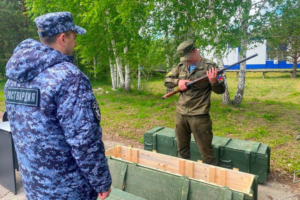 В Томске Росгвардия передала крупную партию оружия в зону специальной военной операции для борьбы с БПЛА фото: В Томске Росгвардия передала крупную партию оружия в зону специальной военной операции для борьбы с БПЛА