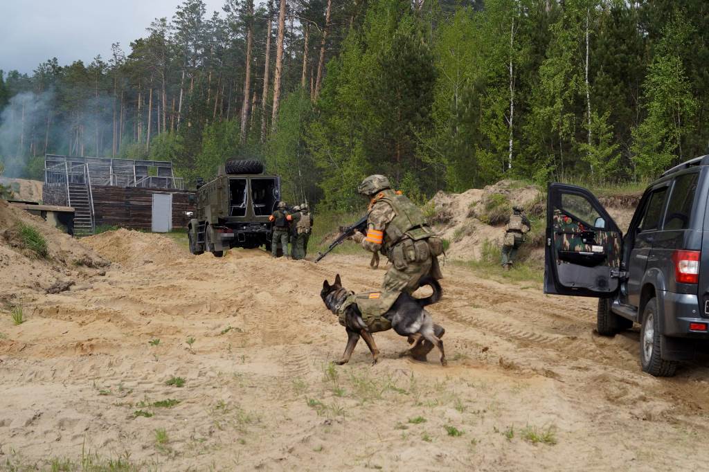 фото: Масштабные учения провела Росгвардия в Томской области. Рубрика «Всегда на страже»