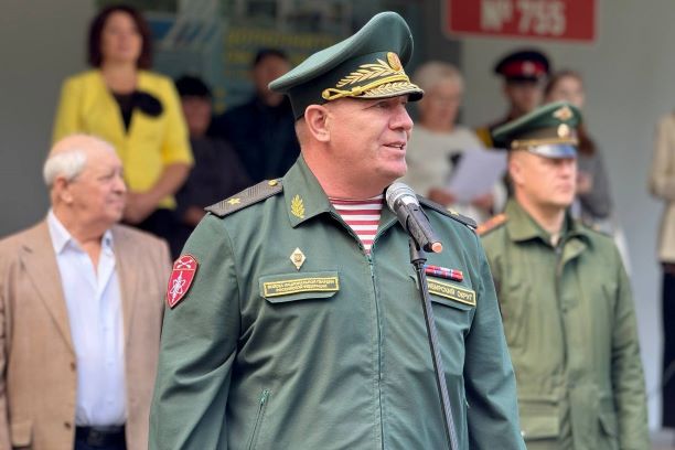 Командир Северского соединения Росгвардии поздравил c Днем знаний кадетов в Томской области фото: Командир Северского соединения Росгвардии поздравил c Днем знаний кадетов в Томской области