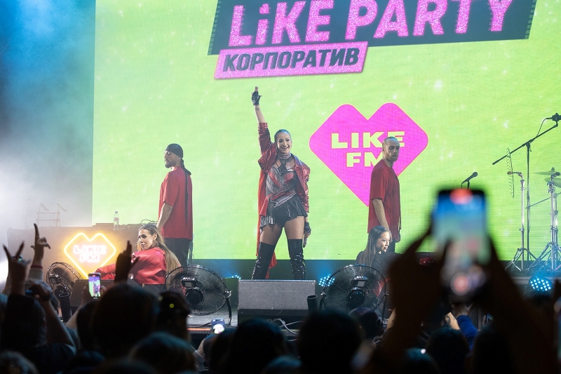 Like Party «КОРПОРАТИВ 2025»: все модные звезды в деле! фото: Like Party «КОРПОРАТИВ 2025»: все модные звезды в деле!