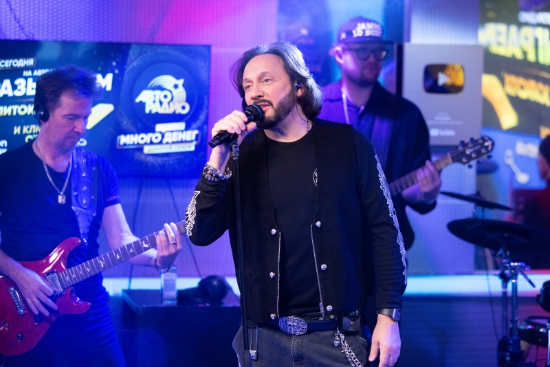 Попал в золотую десятку «Авторадио»! фото: Попал в золотую десятку «Авторадио»!