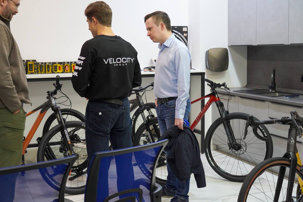 фото: AlpineBike представляет новые модели велосипедов 2025 модельного года