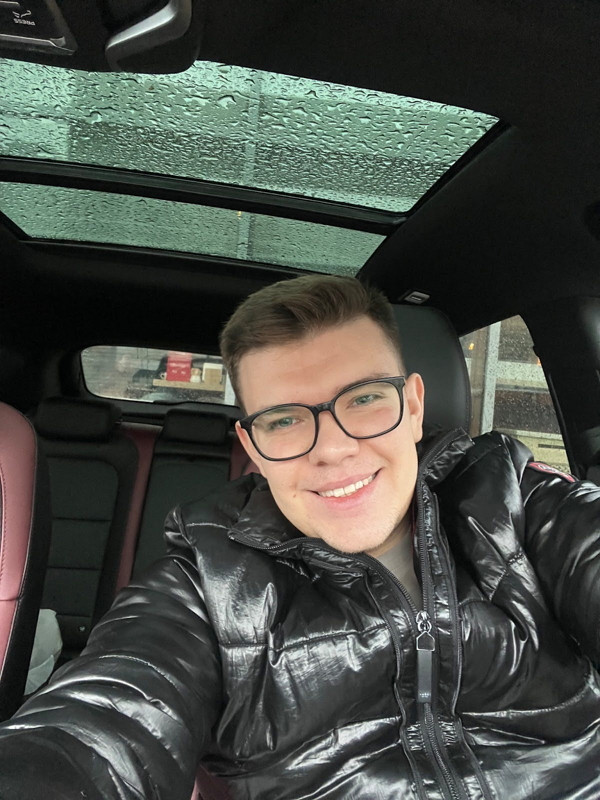 Андрей Кириллов : бизнесмен, создающий стиль и качество — история успеха в сфере моды и красоты фото: Андрей Кириллов : бизнесмен, создающий стиль и качество — история успеха в сфере моды и красоты