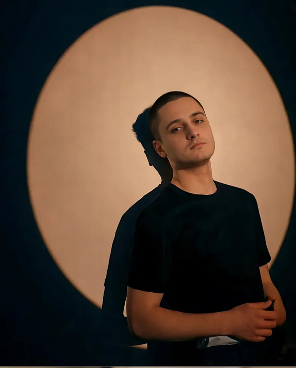 Geamly —артист на стыке эмоций и звука фото: Geamly —артист на стыке эмоций и звука