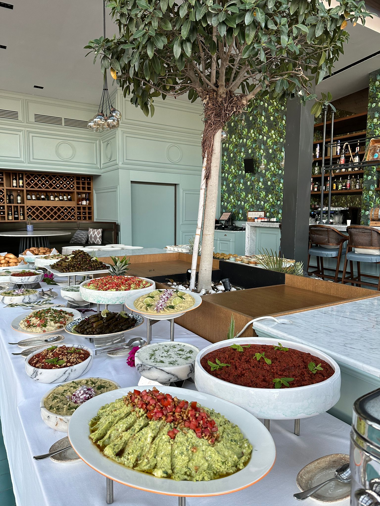 фото: Открытие ресторана Isola Manzara Gardens в отеле METT Hotel & Beach Resort