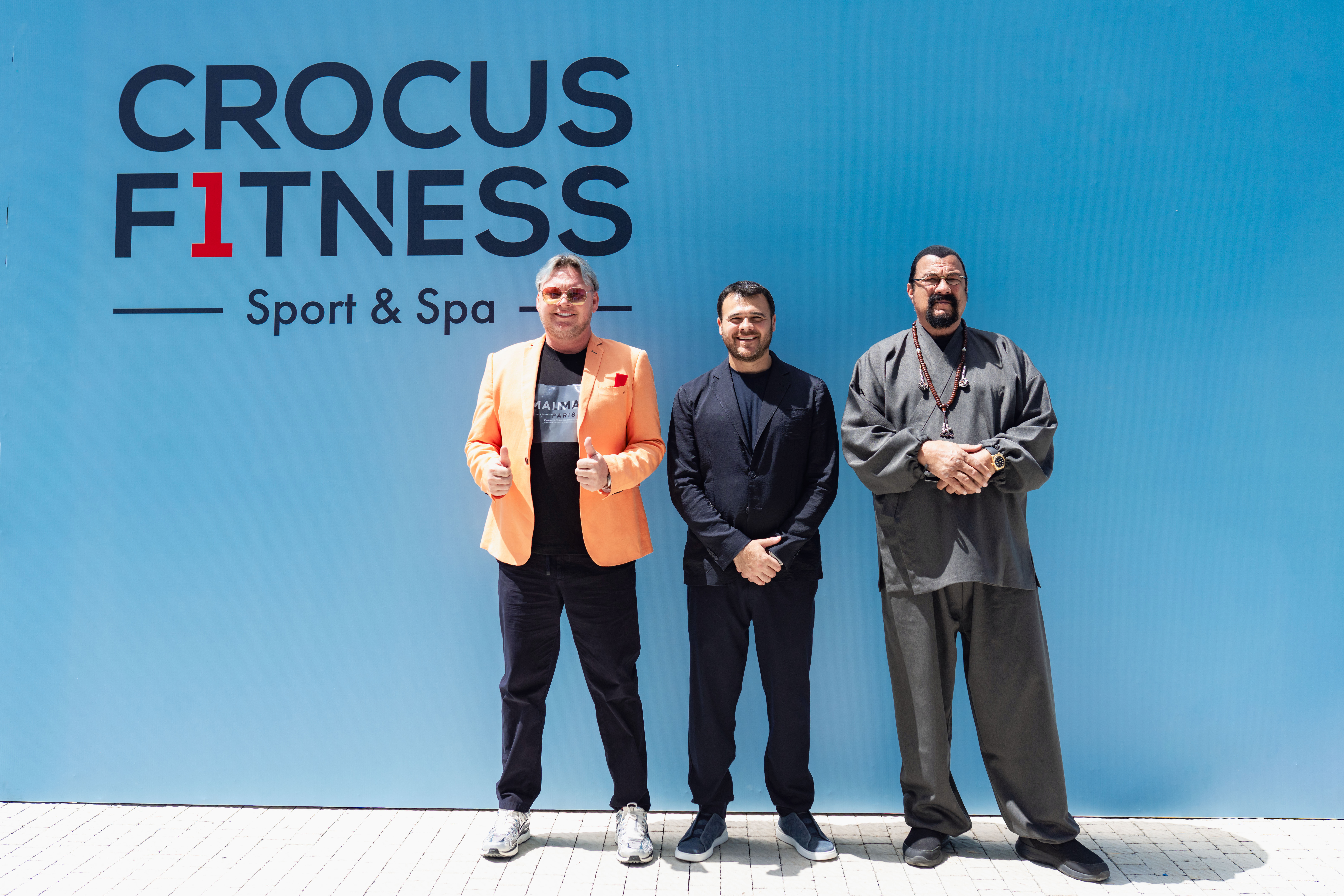 Эмин Агаларов пригласил звезд на открытие нового сезона в Баку фото: Эмин Агаларов пригласил звезд на открытие нового сезона в Баку