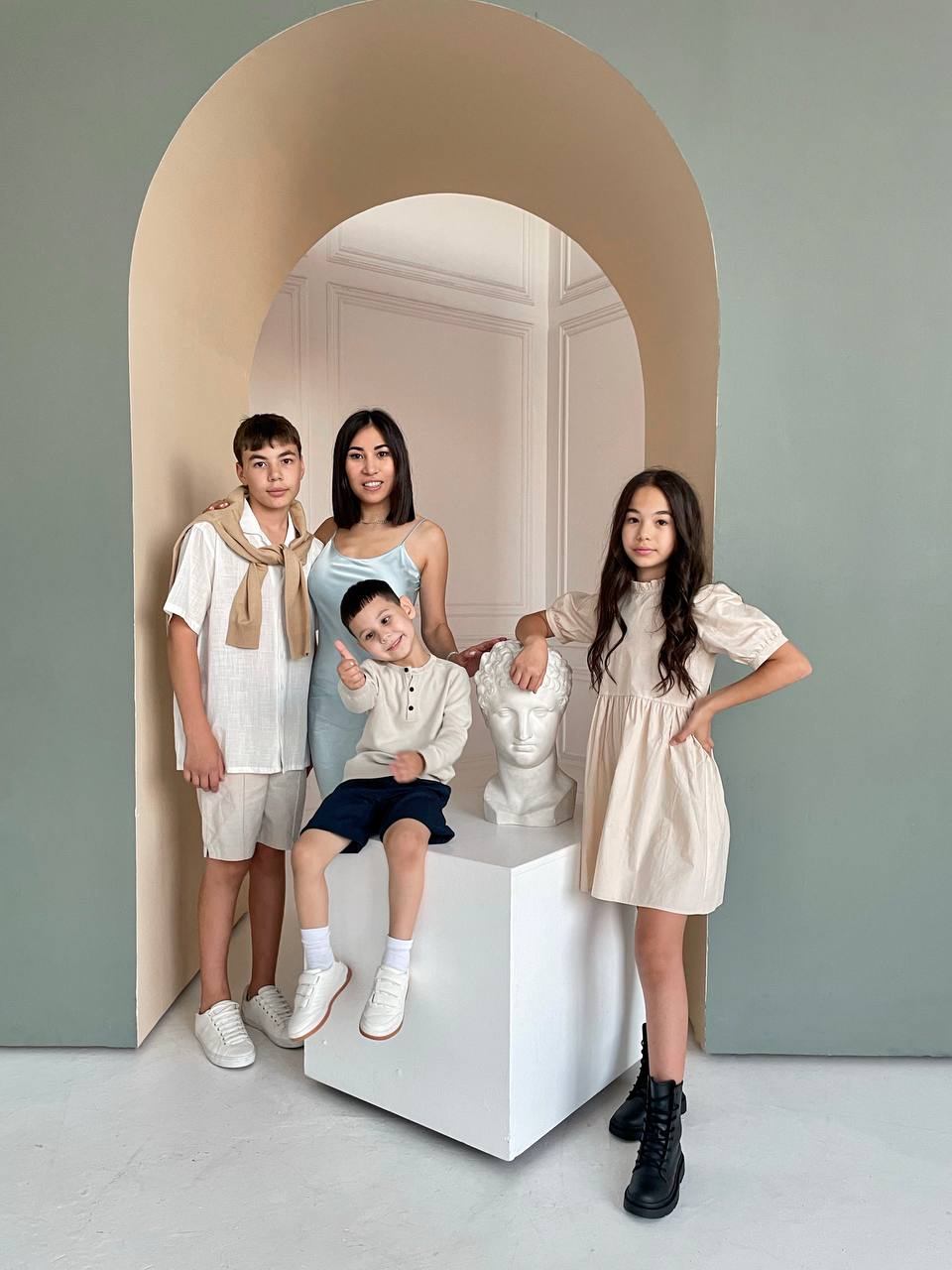 Дина Андреева - автор «Трансформации сознания»: «Моя миссия помочь человеку исцелить и услышать свою душу» фото: Дина Андреева - автор «Трансформации сознания»: «Моя миссия помочь человеку исцелить и услышать свою душу»