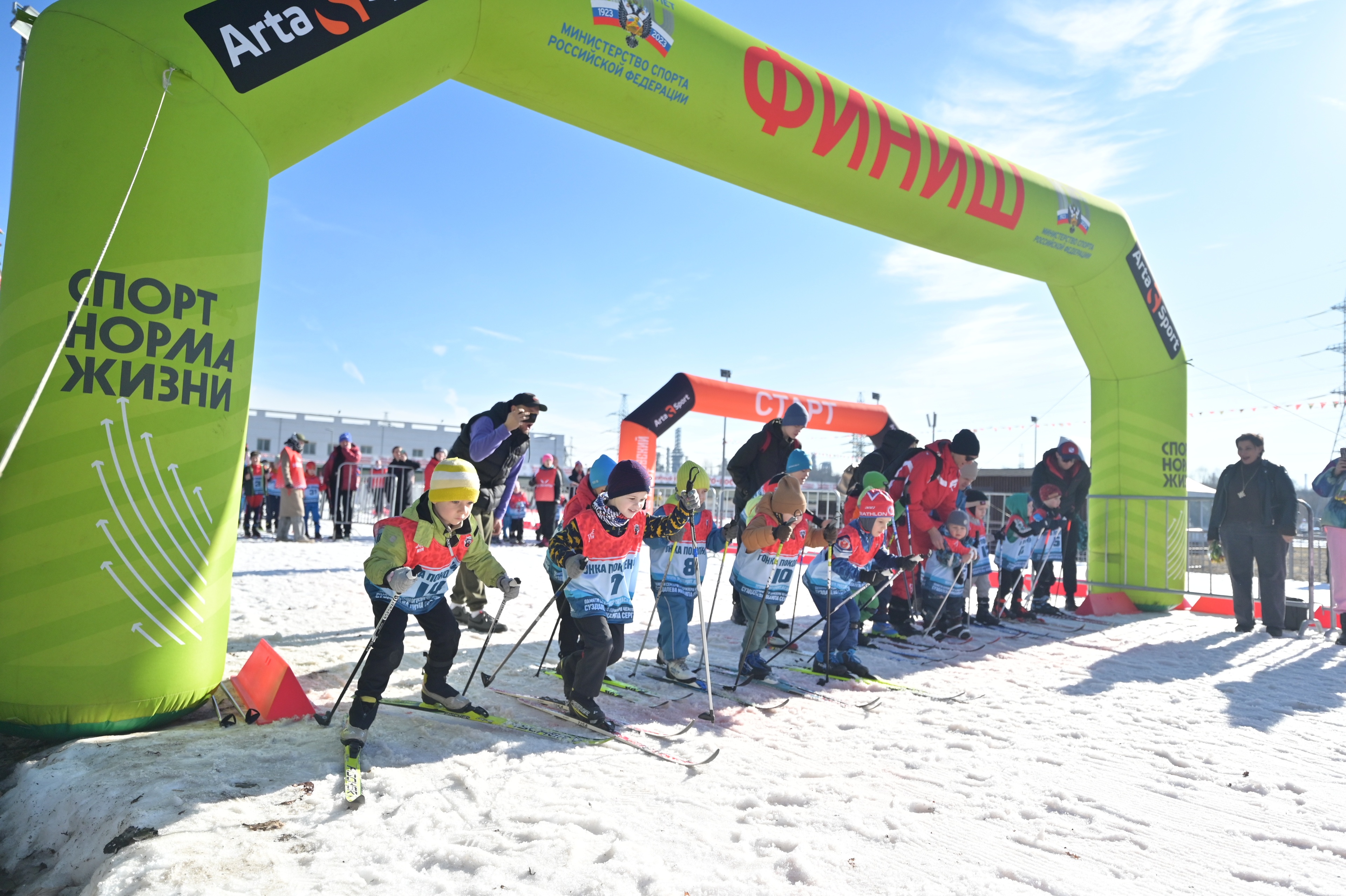 фото: «Гонка поколений» 2026: 3000 человек почтут память легендарного лыжника Михаила Суздалева