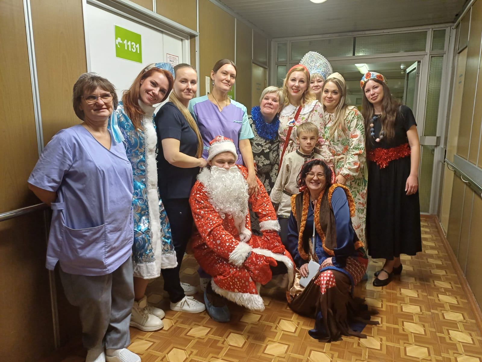 Акция «Дед Мороз на дом» охватит 142 семьи фото: Акция «Дед Мороз на дом» охватит 142 семьи