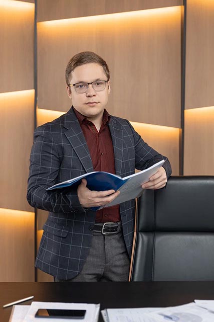 Дмитрий Масленников: путь от сварщика до кандидата в Госдуму фото: Дмитрий Масленников: путь от сварщика до кандидата в Госдуму