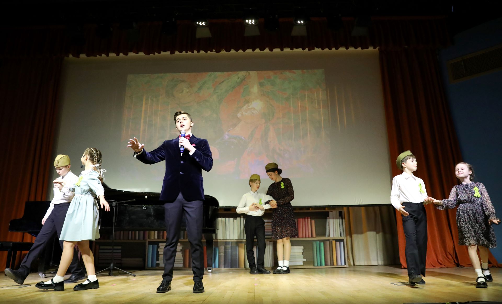 Спектакль «Будем жить» представили в РГДБ в честь Дня полного освобождения Ленинграда от фашистской блокады! фото: Спектакль «Будем жить» представили в РГДБ в честь Дня полного освобождения Ленинграда от фашистской блокады!