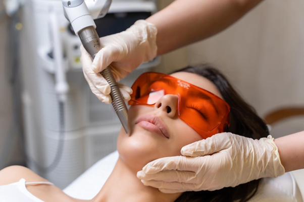 Центр подологии Татьяны Дивиной: пять признаков безопасного салона, где красота начинается с заботы о клиенте фото: Центр подологии Татьяны Дивиной: пять признаков безопасного салона, где красота начинается с заботы о клиенте