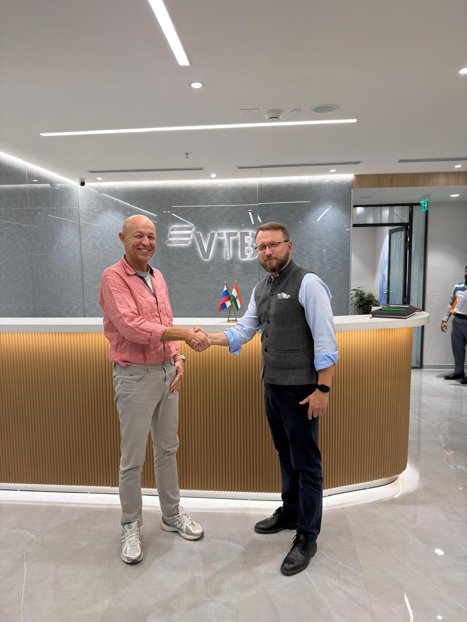 Holding Finance Broker ускоряет расчеты с Индией фото: Holding Finance Broker ускоряет расчеты с Индией