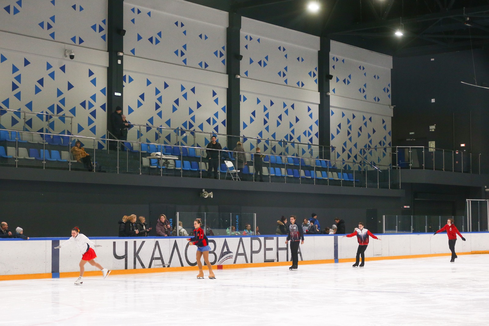 фото: «Кубок Чкалов Арены» по фигурному катанию поддержал девелопер спорткомплекса