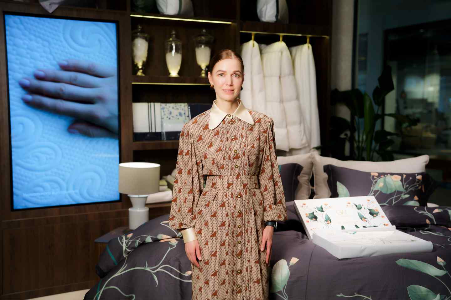 Grether & Wells Exclusive и Алена Ахмадуллина представили совместную коллекцию постельного белья в новом бутике бренда фото: Grether & Wells Exclusive и Алена Ахмадуллина представили совместную коллекцию постельного белья в новом бутике бренда
