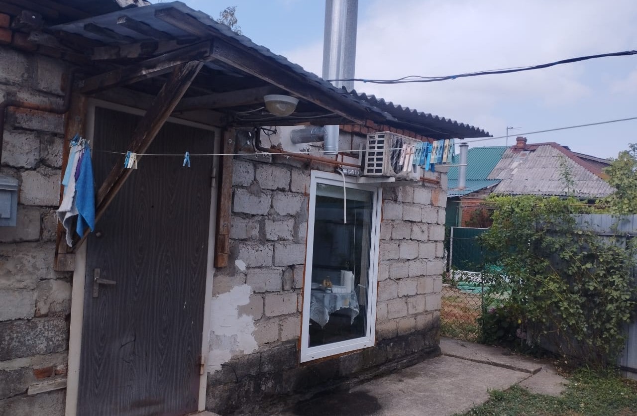 В Адыгее у многодетной семьи, руками ФССП «отобрали» земельный участок фото: В Адыгее у многодетной семьи, руками ФССП «отобрали» земельный участок