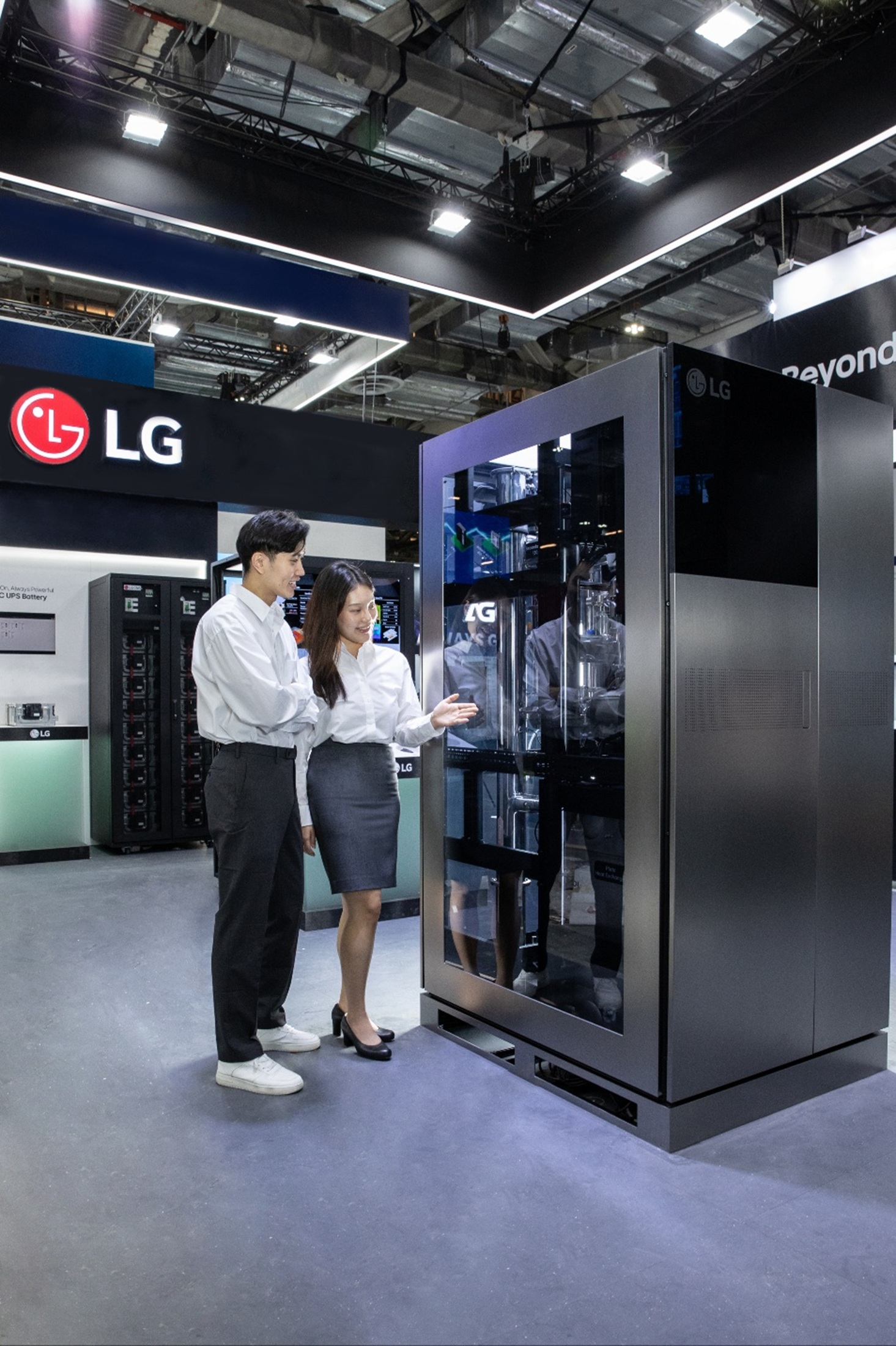 КОМПАНИЯ LG ДЕМОНСТРИРУЕТ КОМПЛЕКСНЫЕ РЕШЕНИЯ ДЛЯ ЦЕНТРОВ ОБРАБОТКИ ДАННЫХ НА ВЫСТАВКЕ DATA CENTER WORLD ASIA 2025 фото: КОМПАНИЯ LG ДЕМОНСТРИРУЕТ КОМПЛЕКСНЫЕ РЕШЕНИЯ ДЛЯ ЦЕНТРОВ ОБРАБОТКИ ДАННЫХ НА ВЫСТАВКЕ DATA CENTER WORLD ASIA 2025