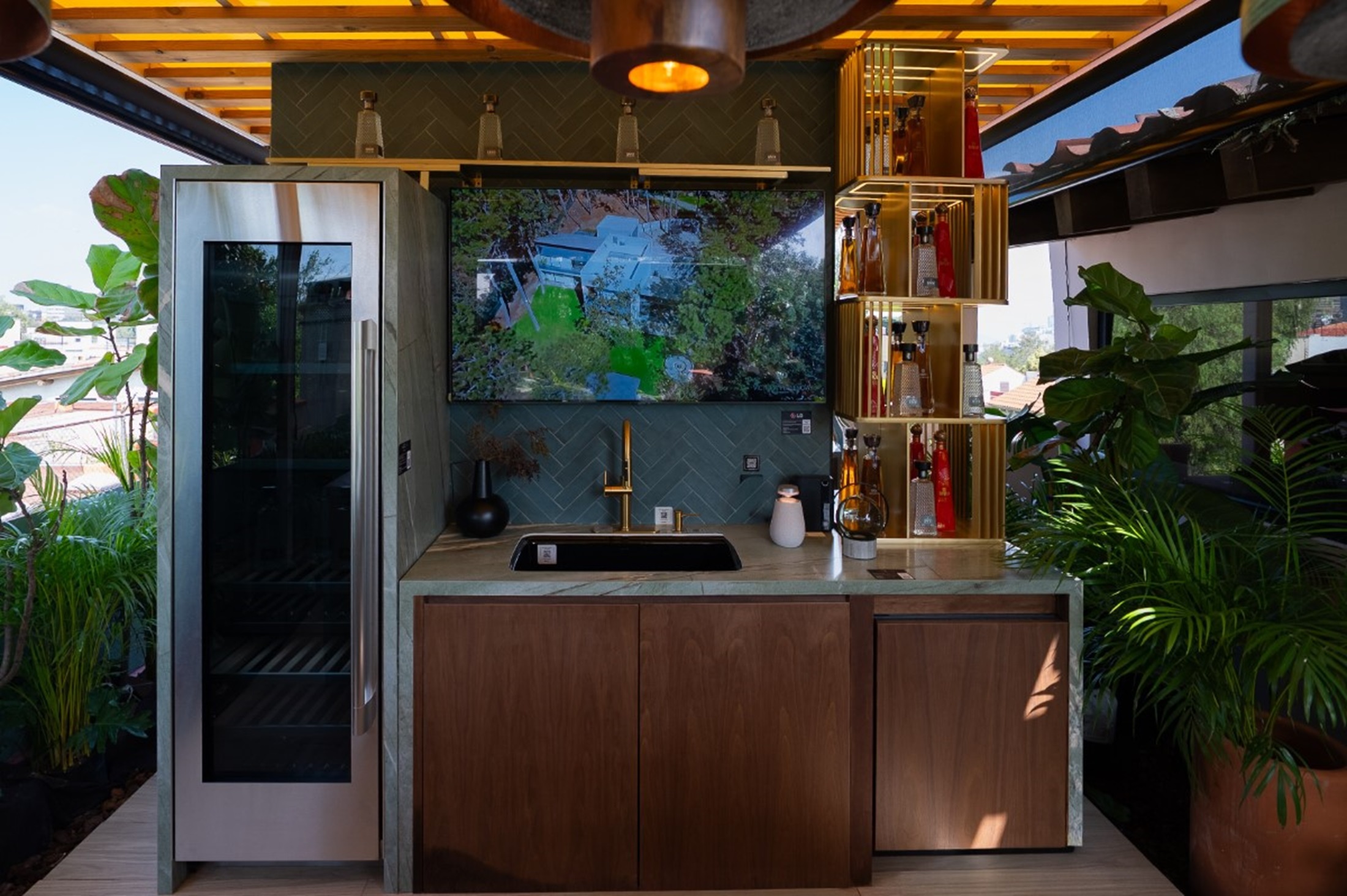 УЛЬТРАПРЕМИАЛЬНЫЙ БРЕНД ВСТРОЕННОЙ ТЕХНИКИ SKS ОТ LG ВПЕЧАТЛЯЕТ ПОСЕТИТЕЛЕЙ НЕДЕЛИ ДИЗАЙНА В МЕКСИКЕ 2025 фото: УЛЬТРАПРЕМИАЛЬНЫЙ БРЕНД ВСТРОЕННОЙ ТЕХНИКИ SKS ОТ LG ВПЕЧАТЛЯЕТ ПОСЕТИТЕЛЕЙ НЕДЕЛИ ДИЗАЙНА В МЕКСИКЕ 2025