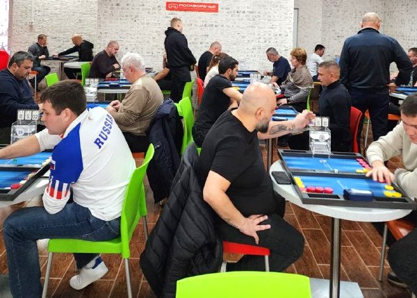 Нарды, дружба и пироги: «Кубок дружбы» в ТРК «Москворечье» фото: Нарды, дружба и пироги: «Кубок дружбы» в ТРК «Москворечье»