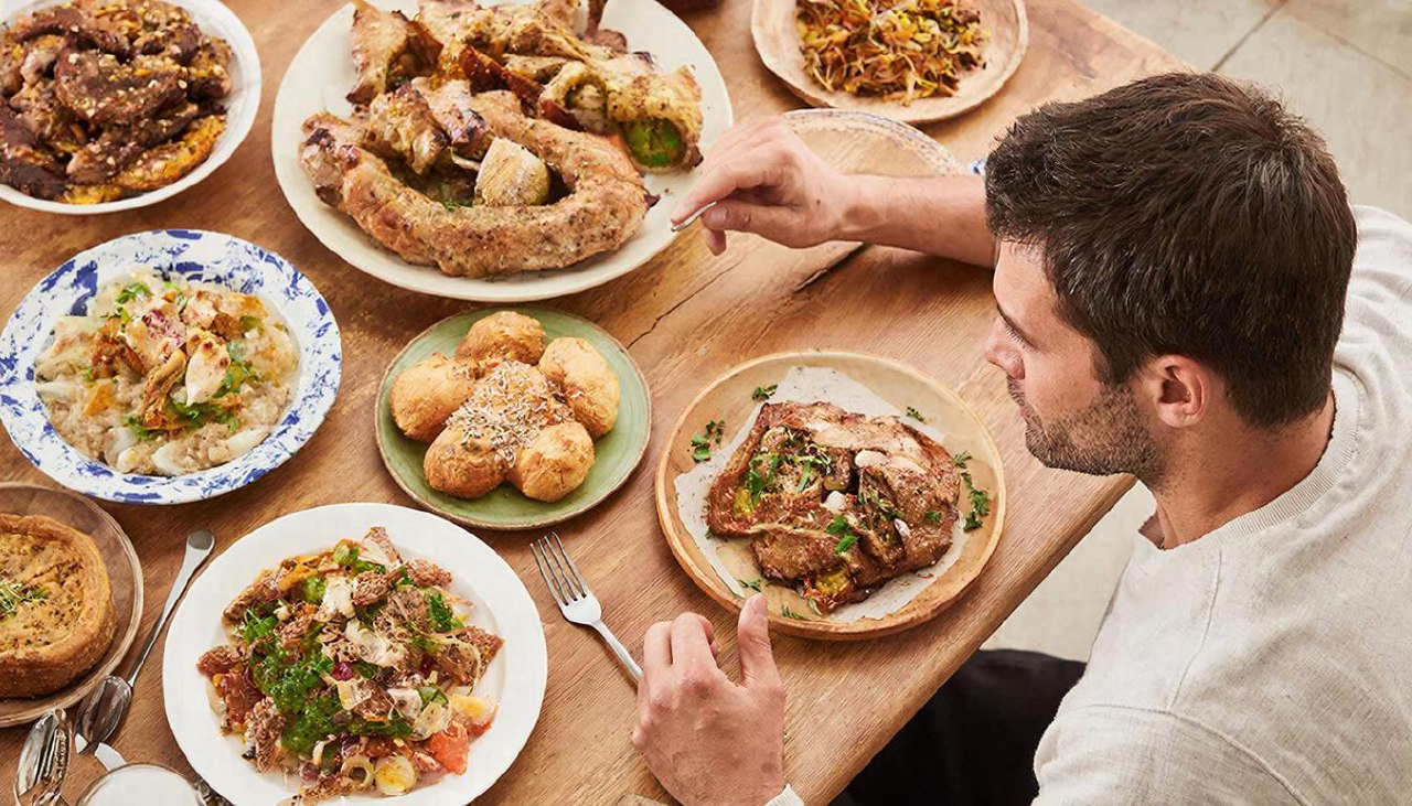 «Энергетический цунами» для организма: эксперт Пироговского Университета предупреждает об опасности новогодних застолий и гиподинамии фото: «Энергетический цунами» для организма: эксперт Пироговского Университета предупреждает об опасности новогодних застолий и гиподинамии