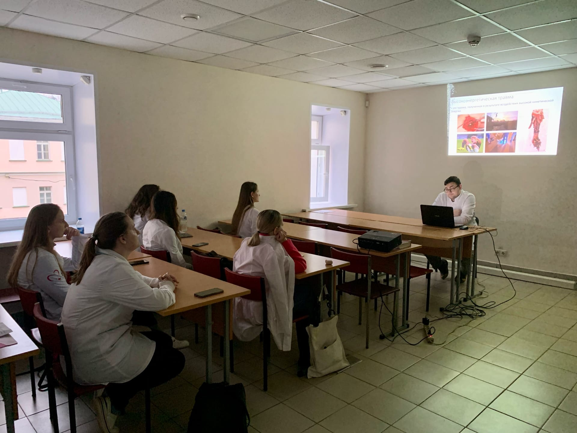 СНК травматологии и ортопедии Пироговского Университета провел заседание на тему открытых переломов фото: СНК травматологии и ортопедии Пироговского Университета провел заседание на тему открытых переломов