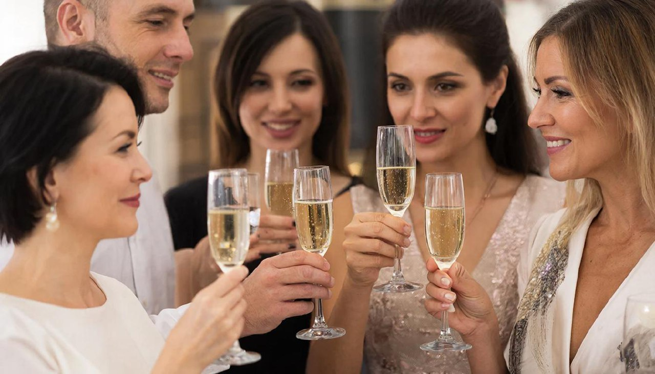 Синдром «праздничного сердца»: эксперт Пироговского Университета объясняет, почему после застолья срывается ритм и как этого избежать фото: Синдром «праздничного сердца»: эксперт Пироговского Университета объясняет, почему после застолья срывается ритм и как этого избежать