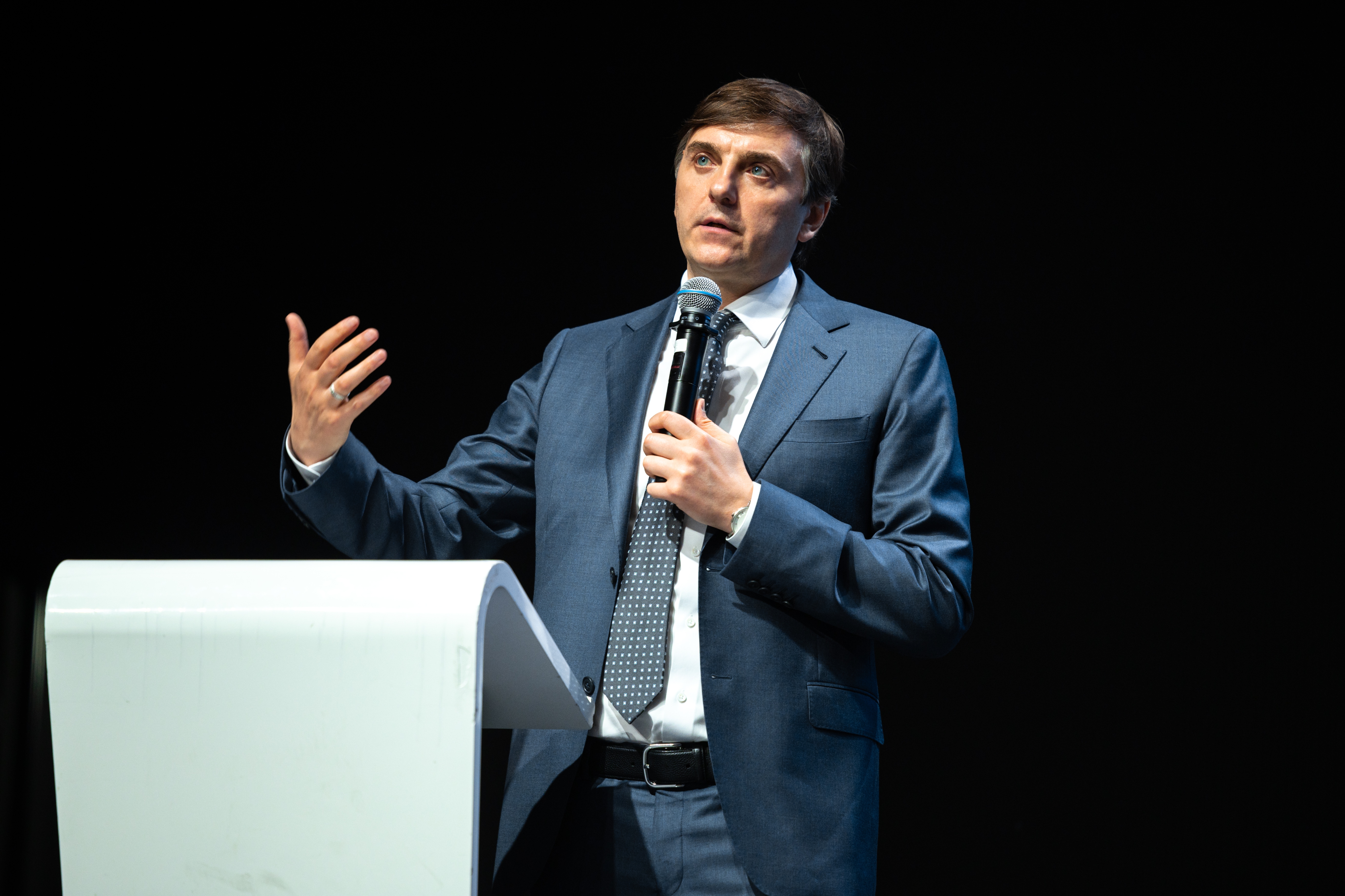 На XXVI международном форуме HREXPO PRO ЛЮДЕЙ обсудили вызовы рынка труда, образования и наградили лучшие практики человекоцентричности фото: На XXVI международном форуме HREXPO PRO ЛЮДЕЙ обсудили вызовы рынка труда, образования и наградили лучшие практики человекоцентричности