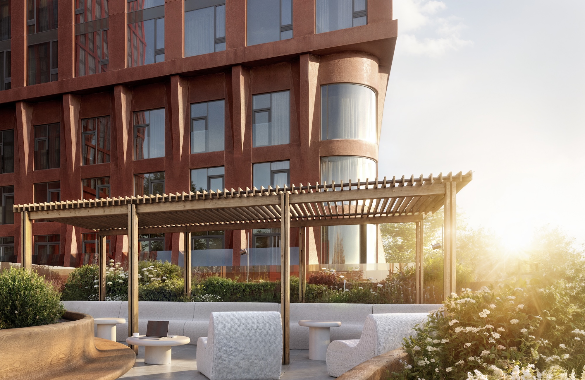 13 девелоперов реализуют новостройки в пяти и более районах Москвы