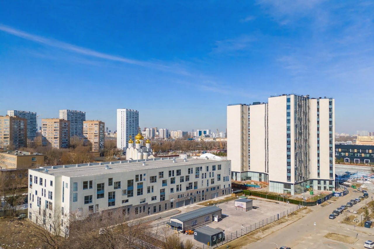 фото: Третий наземный паркинг построен в проекте КРТ на юге Москвы