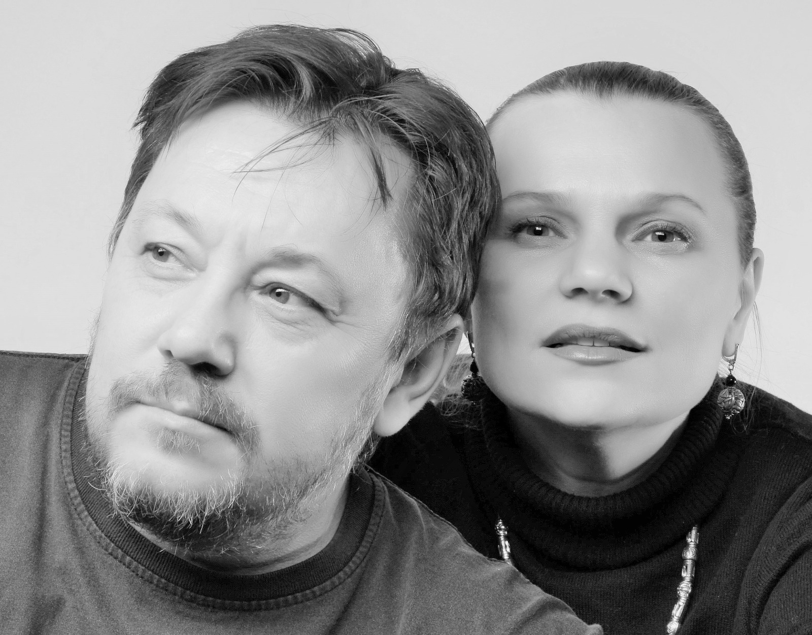 фото: Персональная выставка арт-дуэта МАСтер и КАтерина в московском музыкальном театре Геликон-Опера