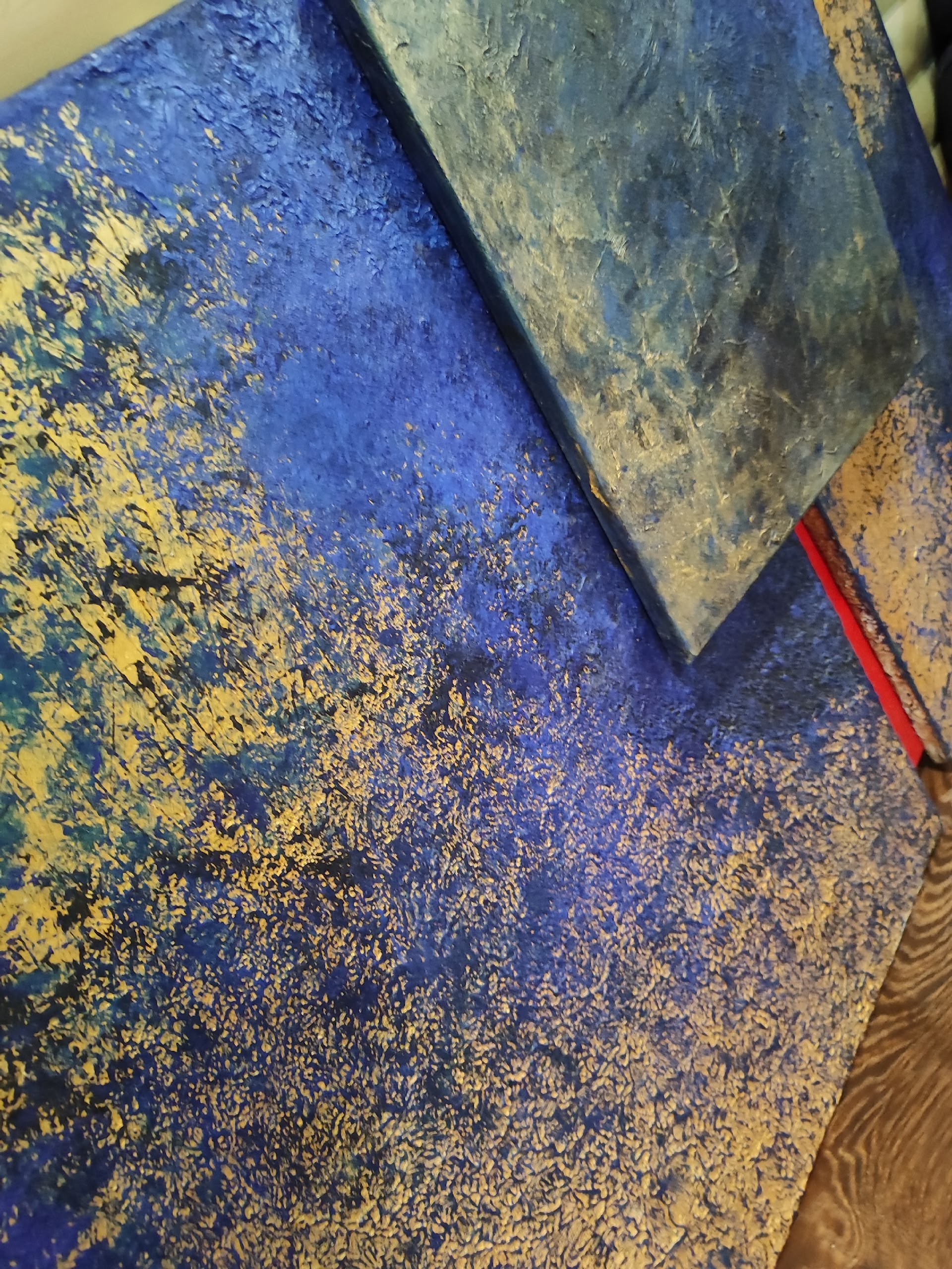 фото: Путешествие по пограничной территории между видимым и переживаемым… открылась новая выставка МАСтера и КАтерины