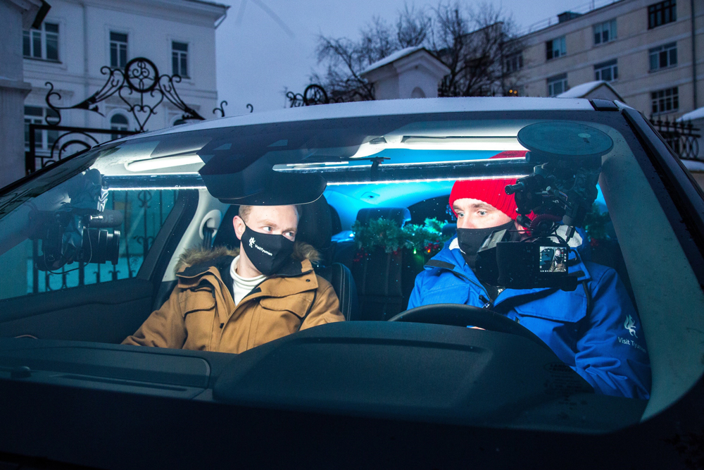 фото: Москвичи могут выиграть туры в Тюмень в новогоднем такси от Visit Tyumen