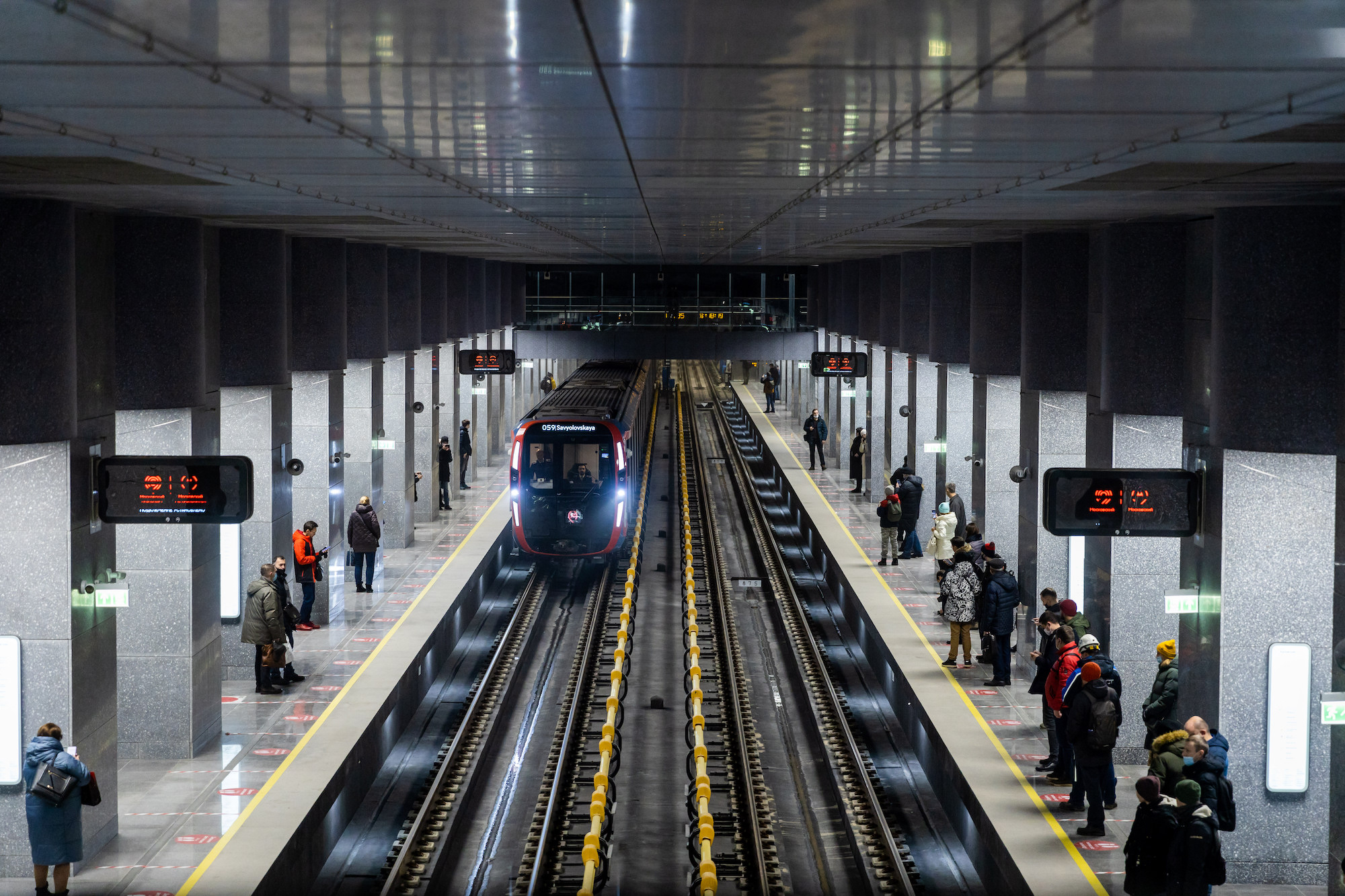 фото: Московский метрополитен: Большая кольцевая линия стала самой протяженной в мире