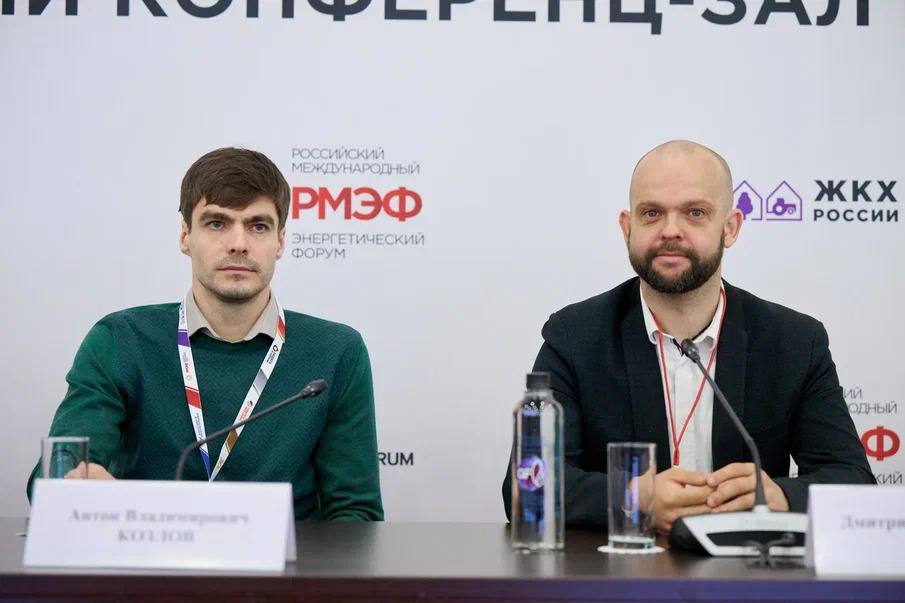 фото: Коммерческий директор «Диспетчер 24» Антон Козлов рассказал о преимуществах умных зданий на выставке «ЖКХ России – 2025»