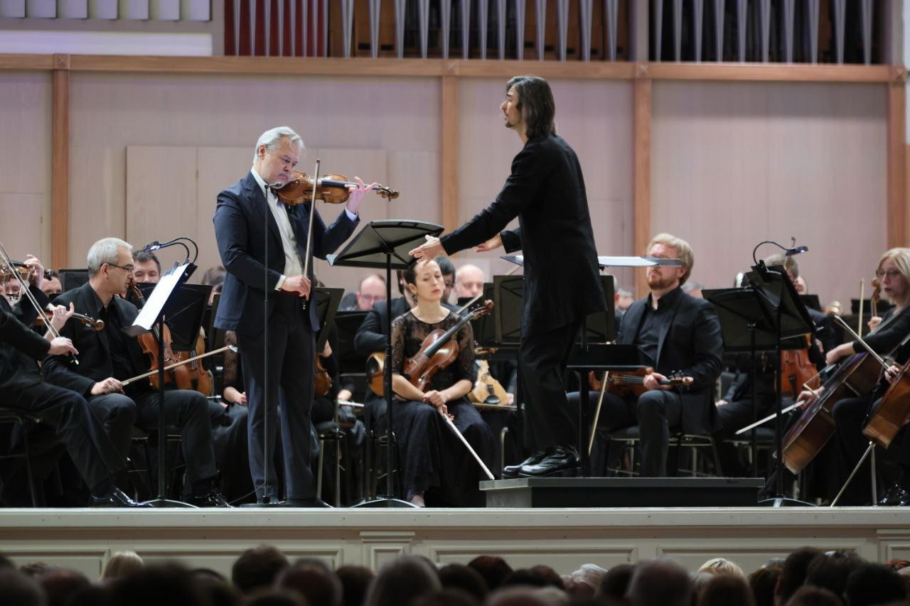 фото: Светлановский оркестр под руководством нового дирижера выступил в Екатеринбурге