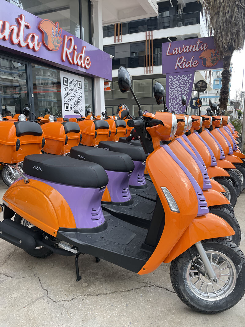 фото: Скутеры, которые зарабатывают: история Lavanta Ride в Анталии