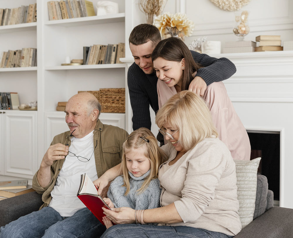фото: От экофермы до цифровой деревни - стартап из «Сколково» создал первый в мире суперапп для пенсионеров